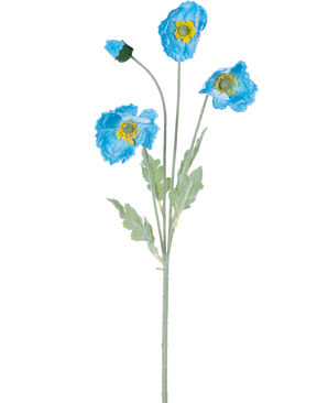 Artificial Flower Poppy Real Touch Blue 60 cm har en enkelt stilk med tre blå valmueblomster og grønne blade; to blomster er åbne med en gul midte, og en blomst forbliver en lukket knop, alle isoleret på en hvid baggrund.