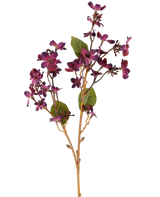 En kunstig blomst Vernicia Fordii på 63 cm i bordeauxrød, med bundter af små, mørkelilla blomster og grønne blade på slanke, lysebrune stængler, vist mod en hvid baggrund.