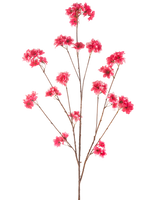 Artificial Flower Cherry Blossom 130 cm fuchsia har en enkelt stilk med flere tynde brune grene, hver dekoreret med klaser af levende fuchsia kunstige juleblomster, mod en almindelig hvid baggrund.