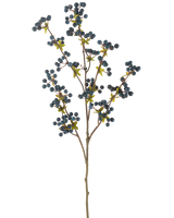 De kunstige blomsterbær 104 cm mørkeblå er en enkelt tynd gren med grønne blade og klaser af små, runde, mørkeblå bær, vist på en almindelig hvid baggrund.