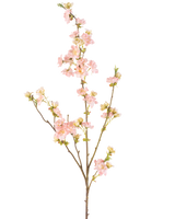 Artificial Flower Cherry Blossom 94 cm lys pink har en enkelt gren med flere udløbere, dekoreret med bundter af sarte lys pink kirsebærblomster og grønne knopper, mod en almindelig hvid baggrund.