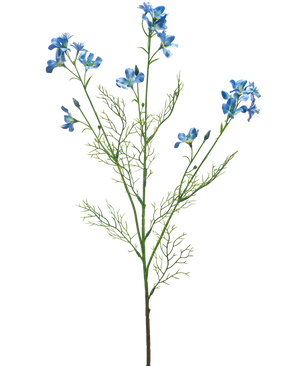 Artificial Flower Wild Delphinium 71 cm blå har en lang, slank grøn stilk med snorlige blade og klaser af blå blomster, der forgrener sig i toppen, mod en hvid baggrund.