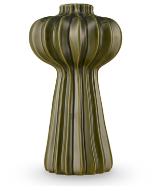Morning Dawdrop Vase 25 cm grøn er en høj, moderne vase med en blank olivengrøn finish, lodrette kanter og en organisk, skulpturel form, der tilspidser fra en sfærisk top til en slank, riflet bund.