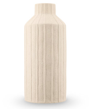 Forest Curve Vase 30 cm beige er en høj, cylindrisk keramikvase med en mat, struktureret overflade med lodrette ribbede mønstre og en smal hals.
