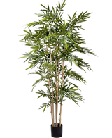 Artificial Plant Bamboo 180 cm har slanke lysebrune stængler og rigelige lange grønne blade i en lille sort potte, mod en almindelig hvid baggrund.