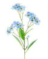En kunstig blomsterorkidé Real Touch Blue 50 cm med bundter af sarte lyseblå blomster og nogle grønne blade står mod en almindelig hvid baggrund.