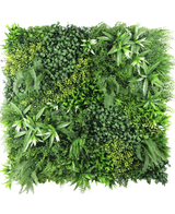 Artificial Hedge Freshness 100x100 cm UV er et firkantet panel tæt dækket med forskellige grønne blade, med forskellige bladformer og teksturer for at skabe en frodig, levende lodret have mod en hvid baggrund.