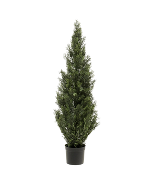 Den kunstige plante nåletræ UV 120cm, en høj og smal kunstig grøn stedsegrøn med tætte grønne blade i en lille sort potte, er vist mod en almindelig hvid baggrund.