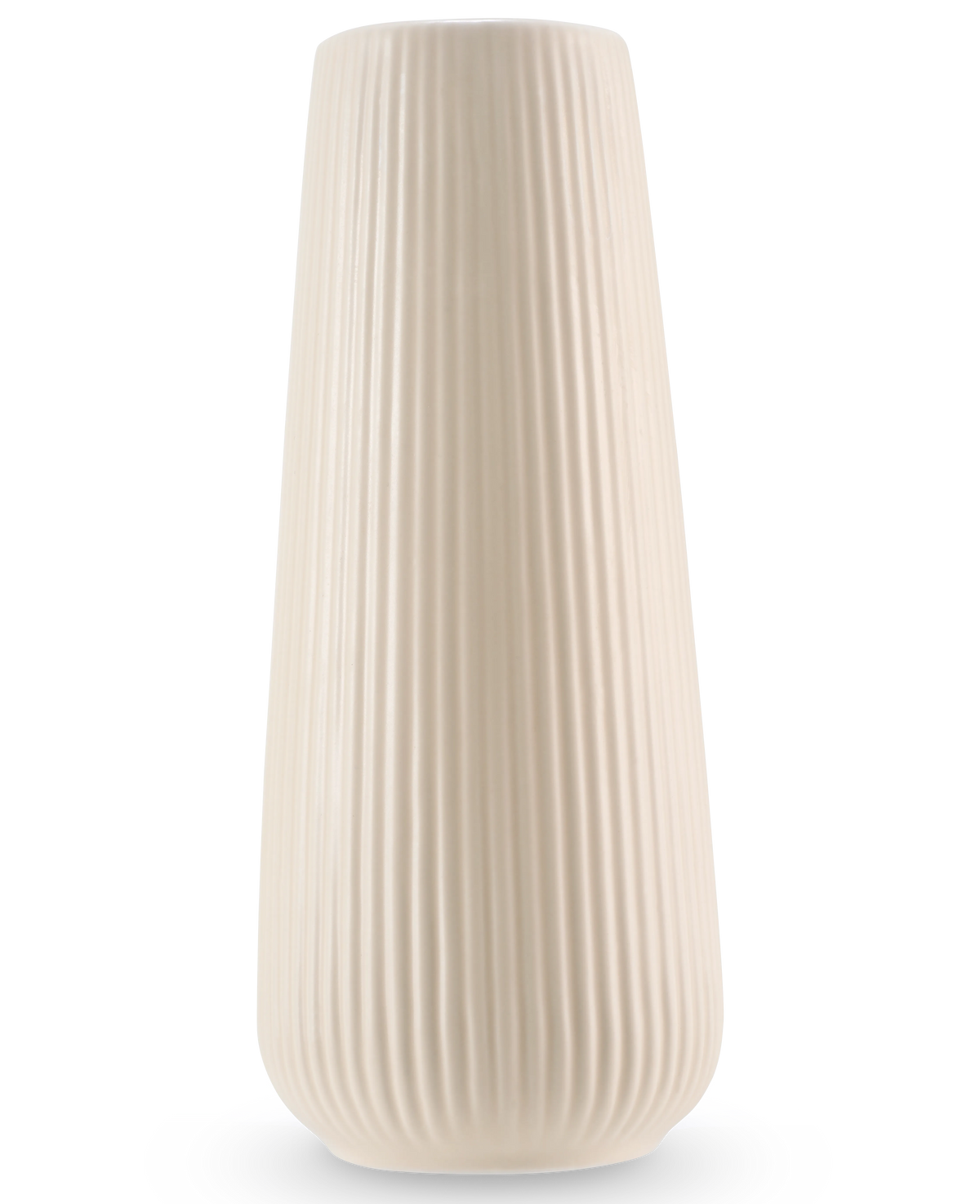 Vase Dust 20 cm beige er en høj, råhvid keramikvase med en glat mat finish og lodrette ribber. Det moderne, let tilspidsede design gør den perfekt som vase til kunstige blomster.