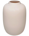 Artic Beige Vase (Ø21 x H29 cm) er en glat råhvid keramikvase med en rund form og en lille udspændt åbning, afbildet på en hvid baggrund.